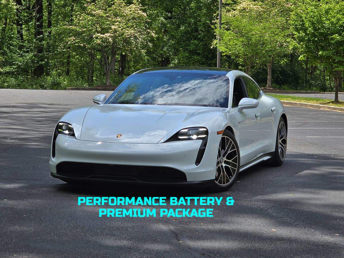 2020 Porsche Taycan 4S's photo