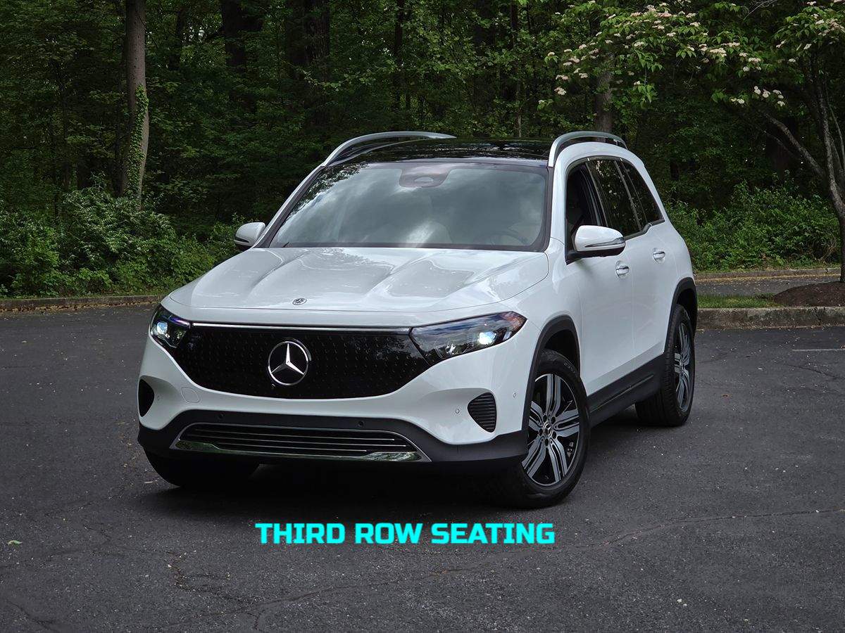 2025 Mercedes-Benz EQB EQB 300 4MATIC's photo