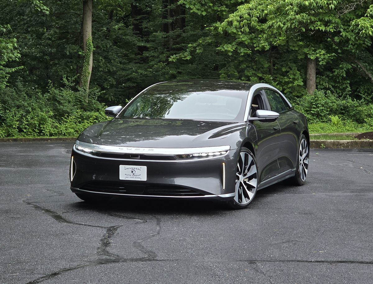 2023 Lucid Air Grand Touring's photo