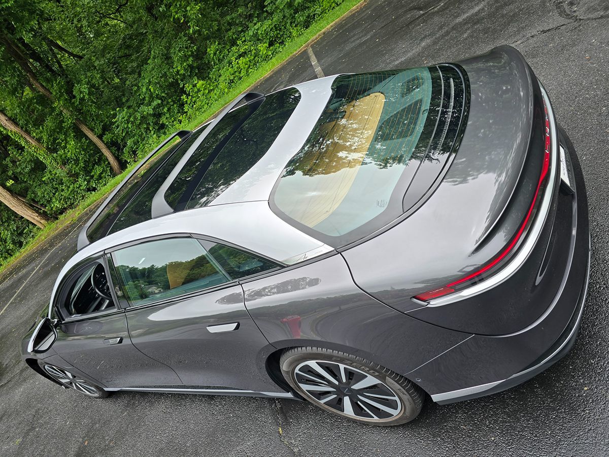 Lucid Air photo 71