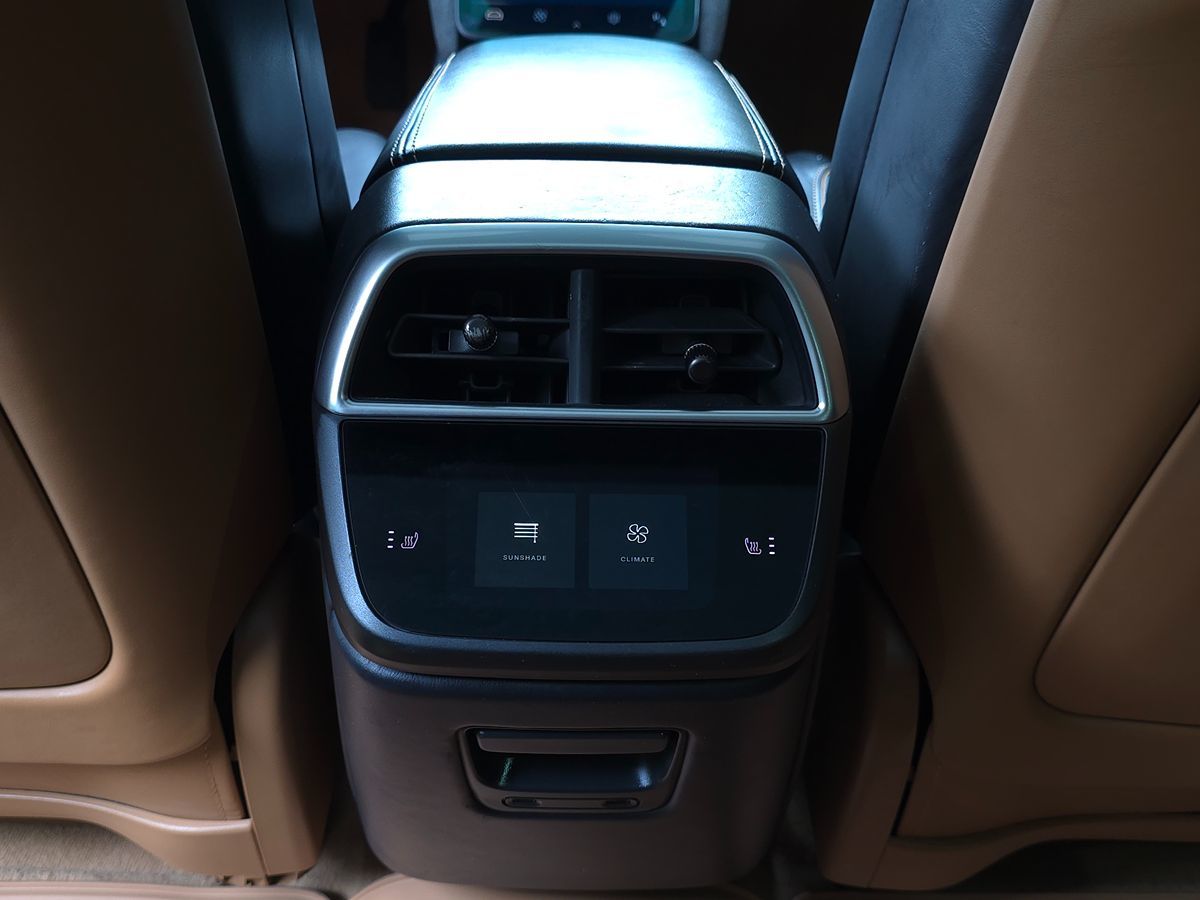 Lucid Air photo 17