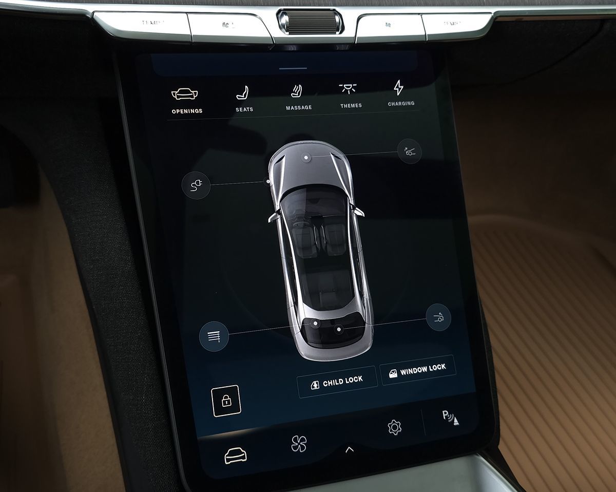 Lucid Air photo 37
