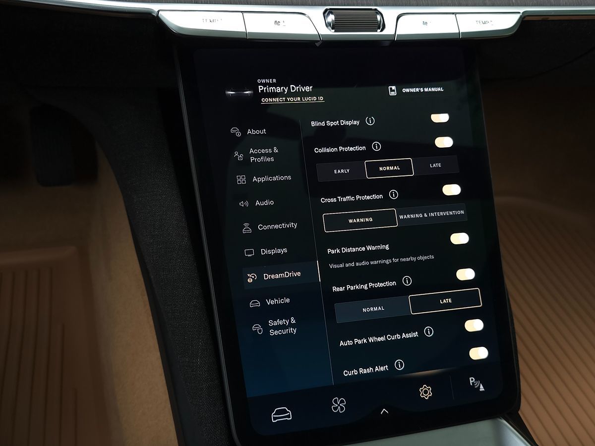 Lucid Air photo 52