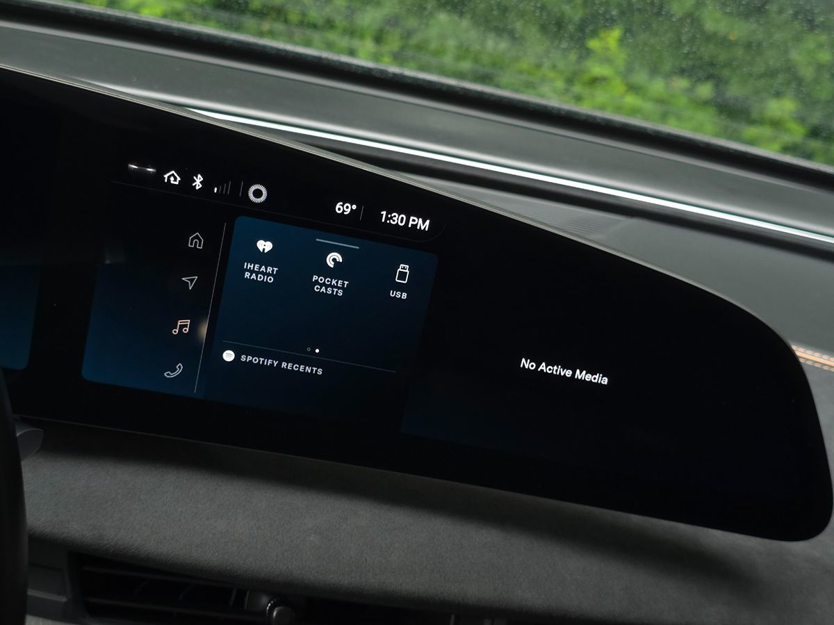 Lucid Air photo 57