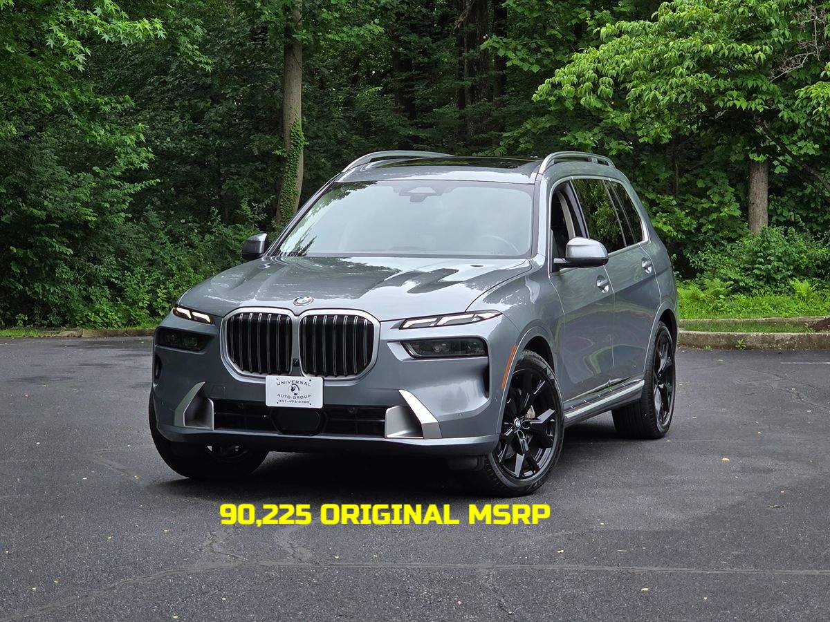 2025 BMW X7 xDrive40i's photo