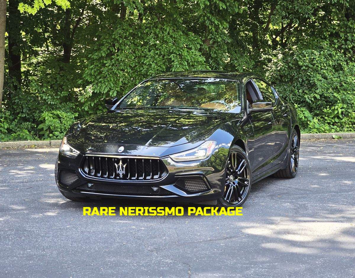 2023 Maserati Ghibli Modena's photo