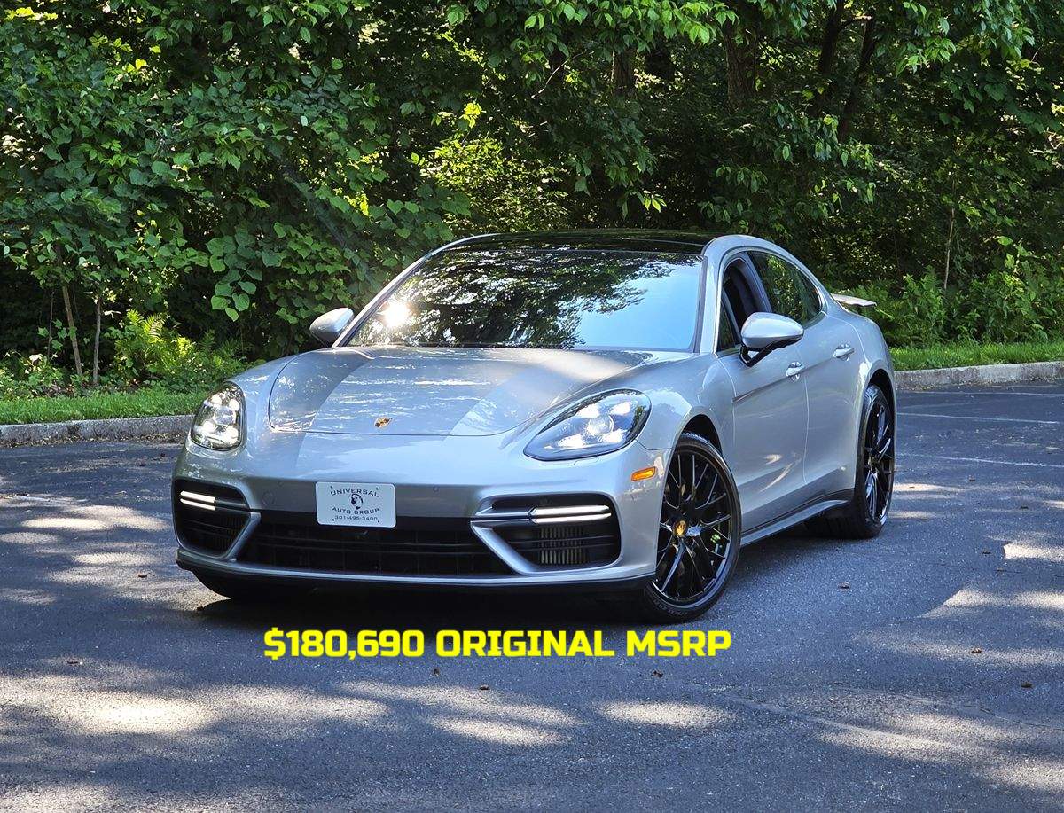2018 Porsche Panamera Turbo's photo