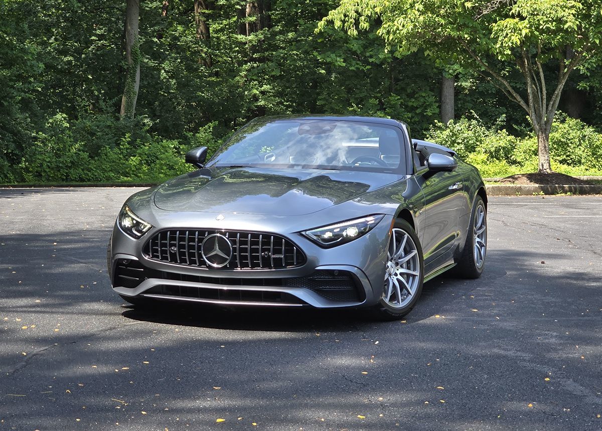 2023 Mercedes-Benz SL Mercedes-AMG SL 43's photo