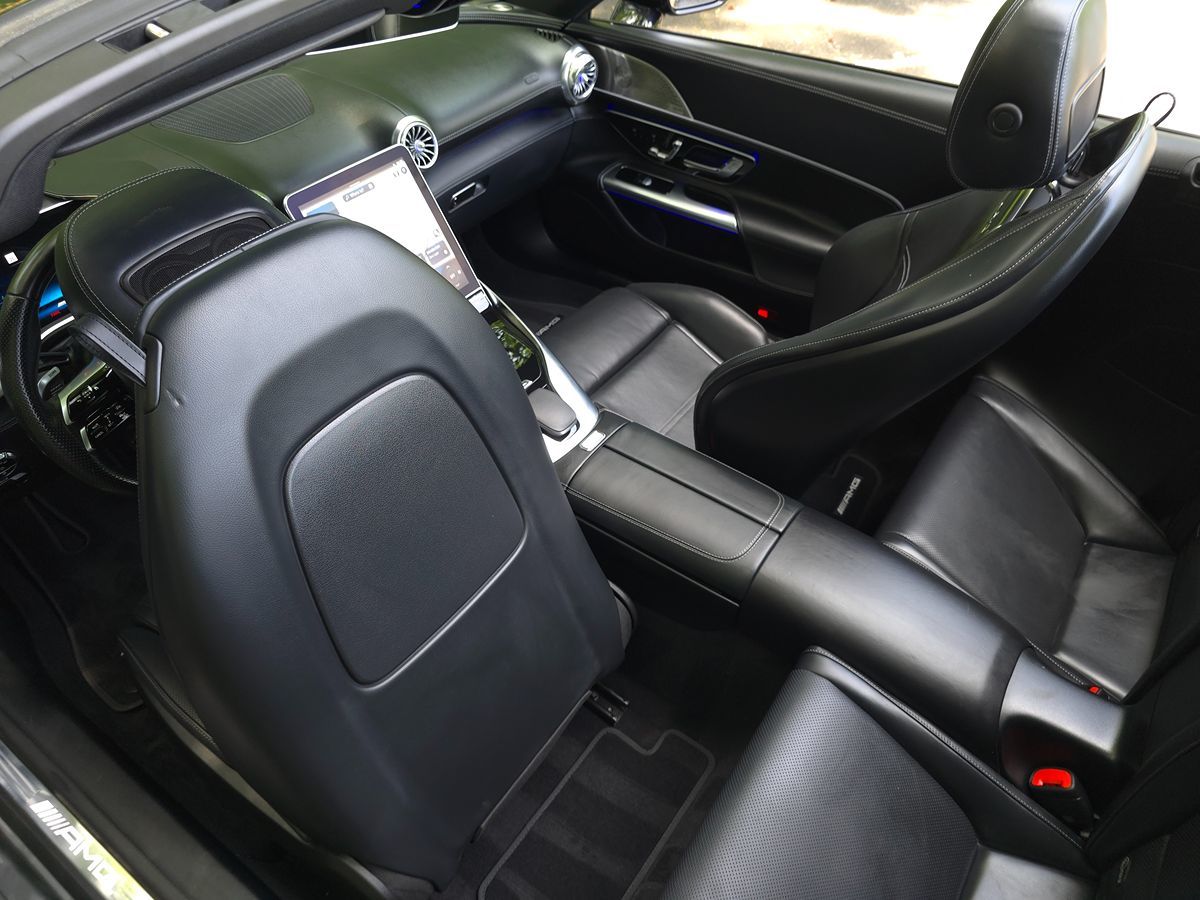 Mercedes-Benz SL photo 14