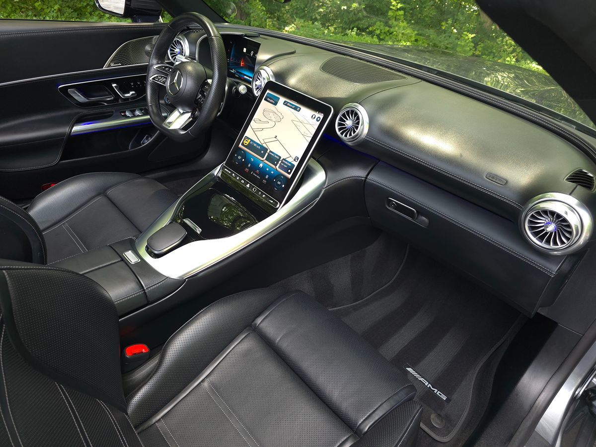Mercedes-Benz SL photo 21