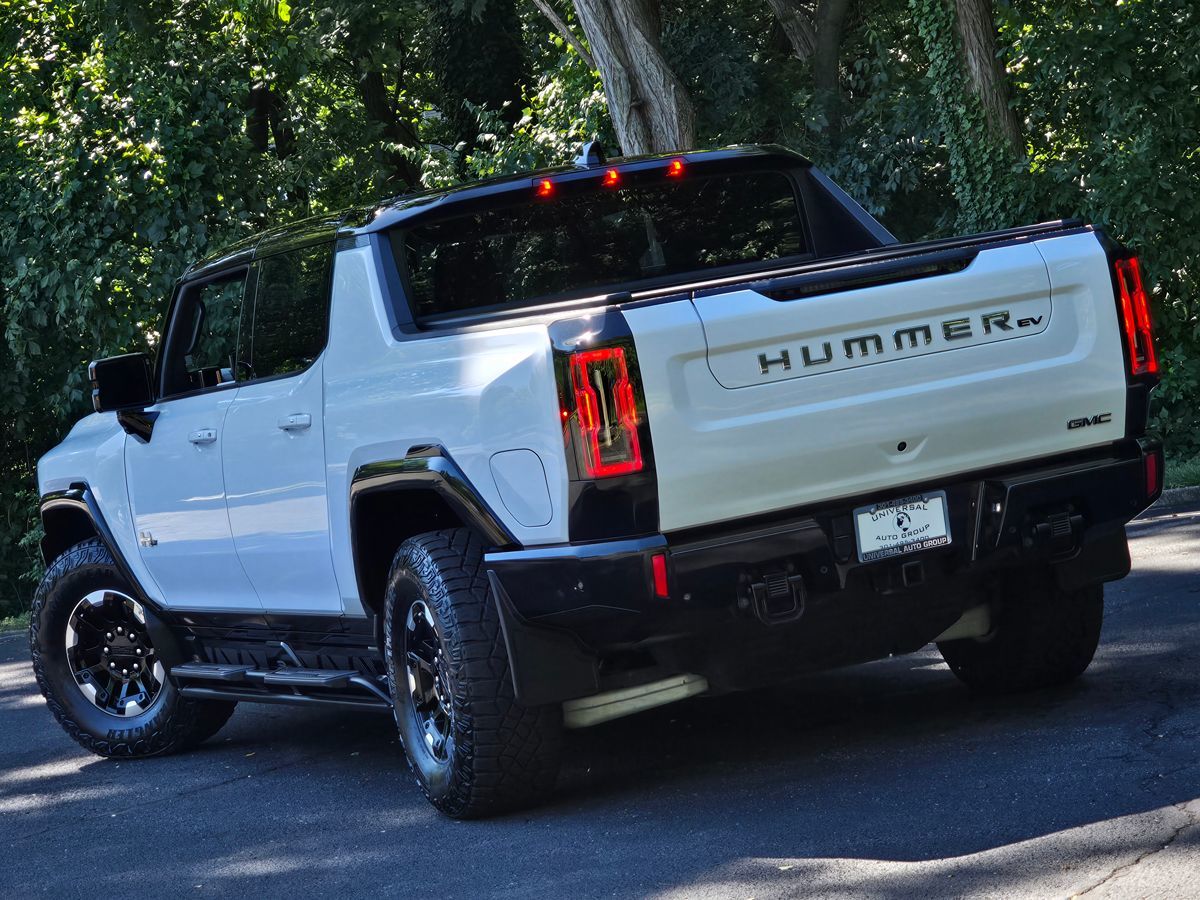 GMC Hummer EV Pickup photo 71