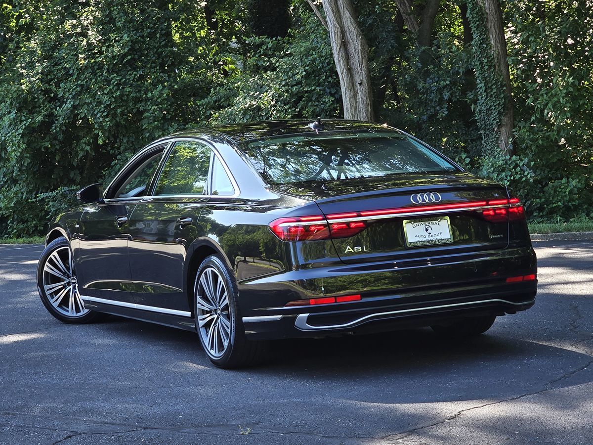 Audi A8 photo 66
