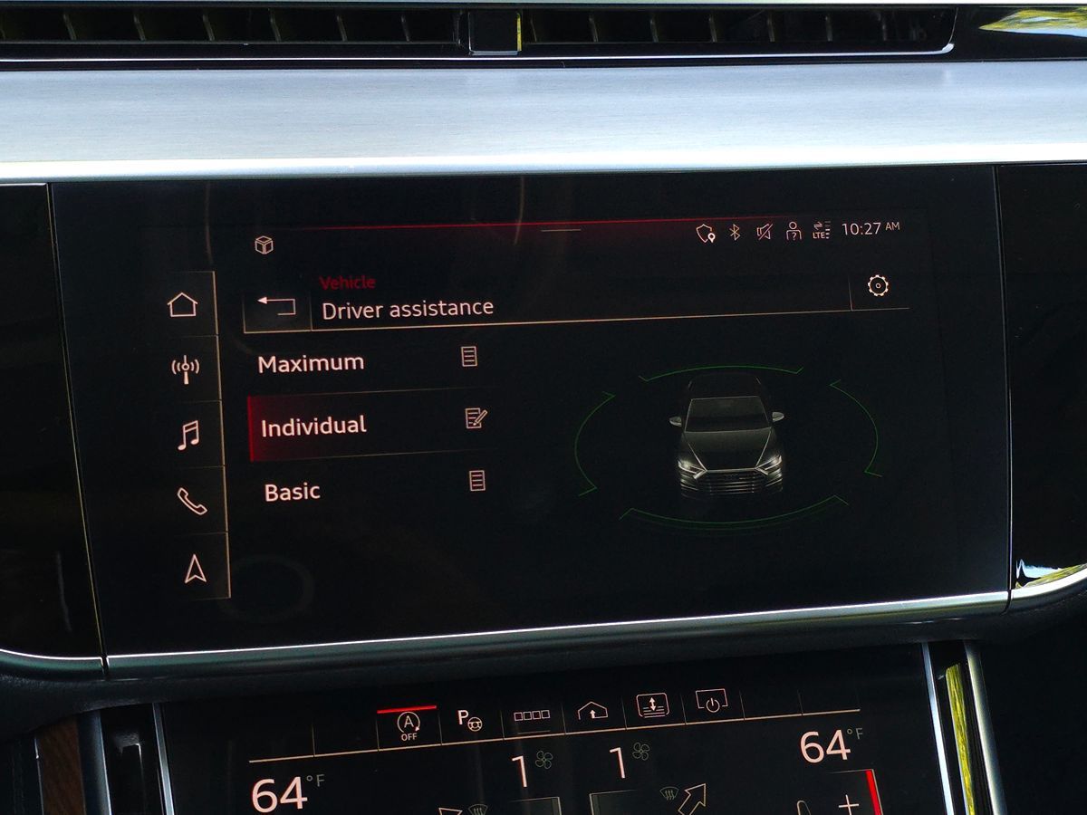 Audi A8 photo 48