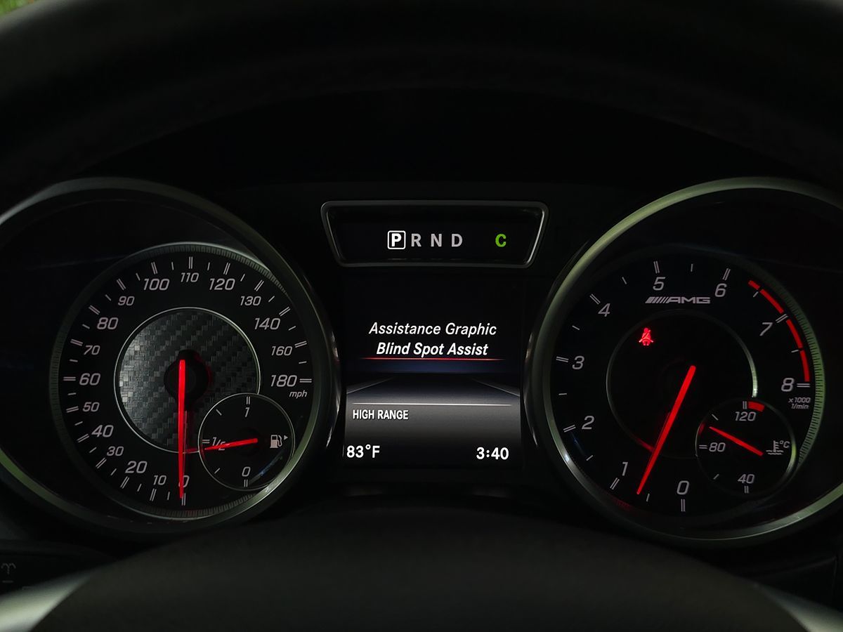Mercedes-Benz AMG G 63 photo 31