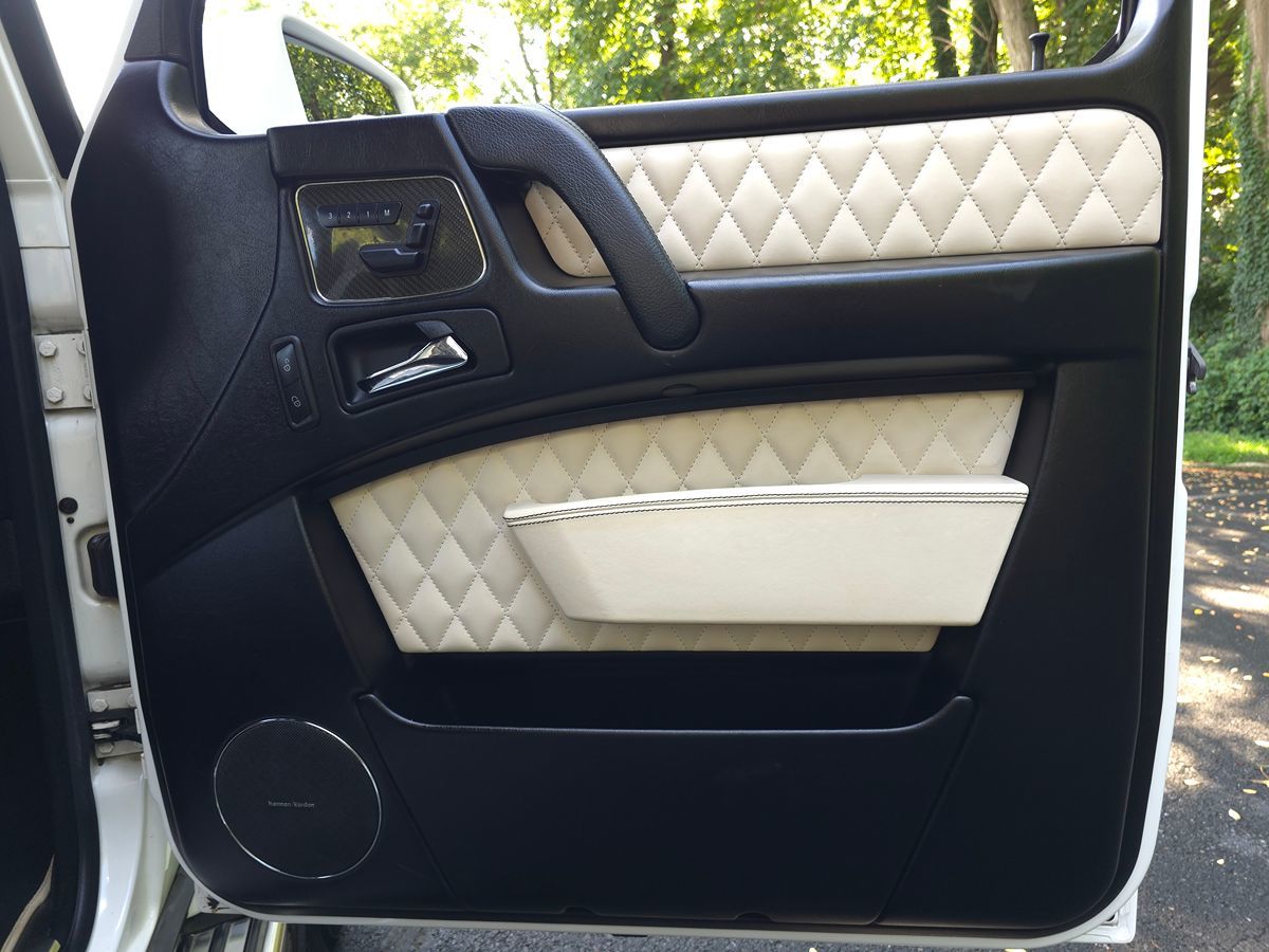 Mercedes-Benz AMG G 63 photo 25