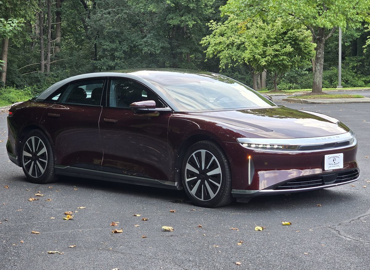 Lucid Air photo 8