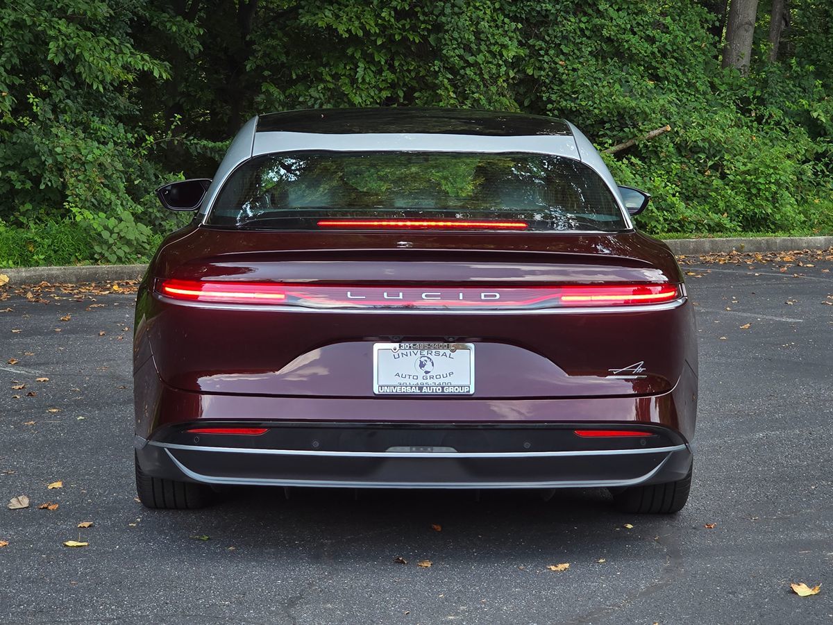 Lucid Air photo 5