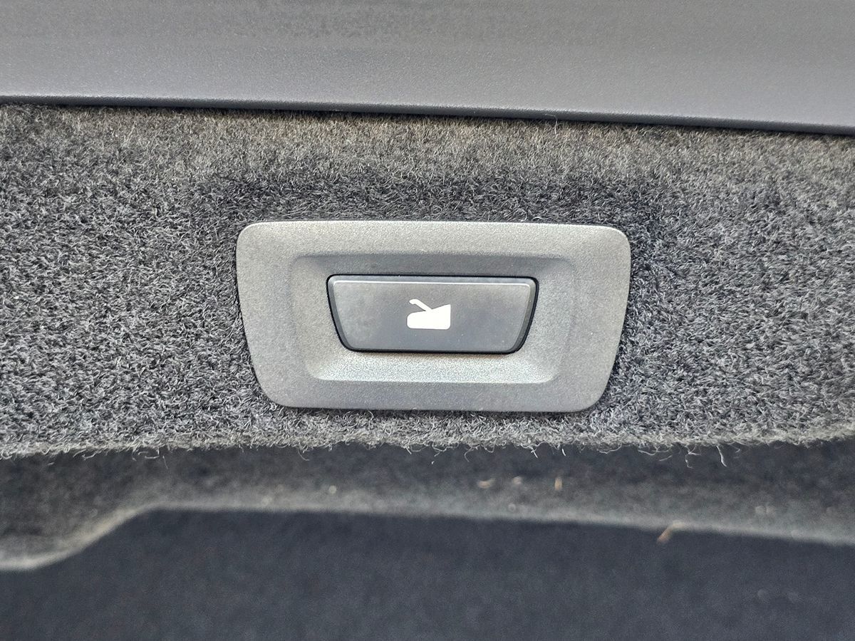 Lucid Air photo 66