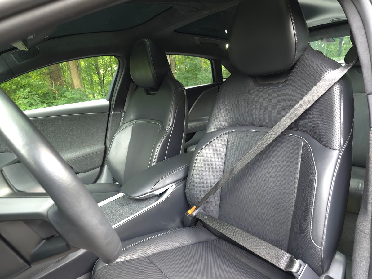 Lucid Air photo 12