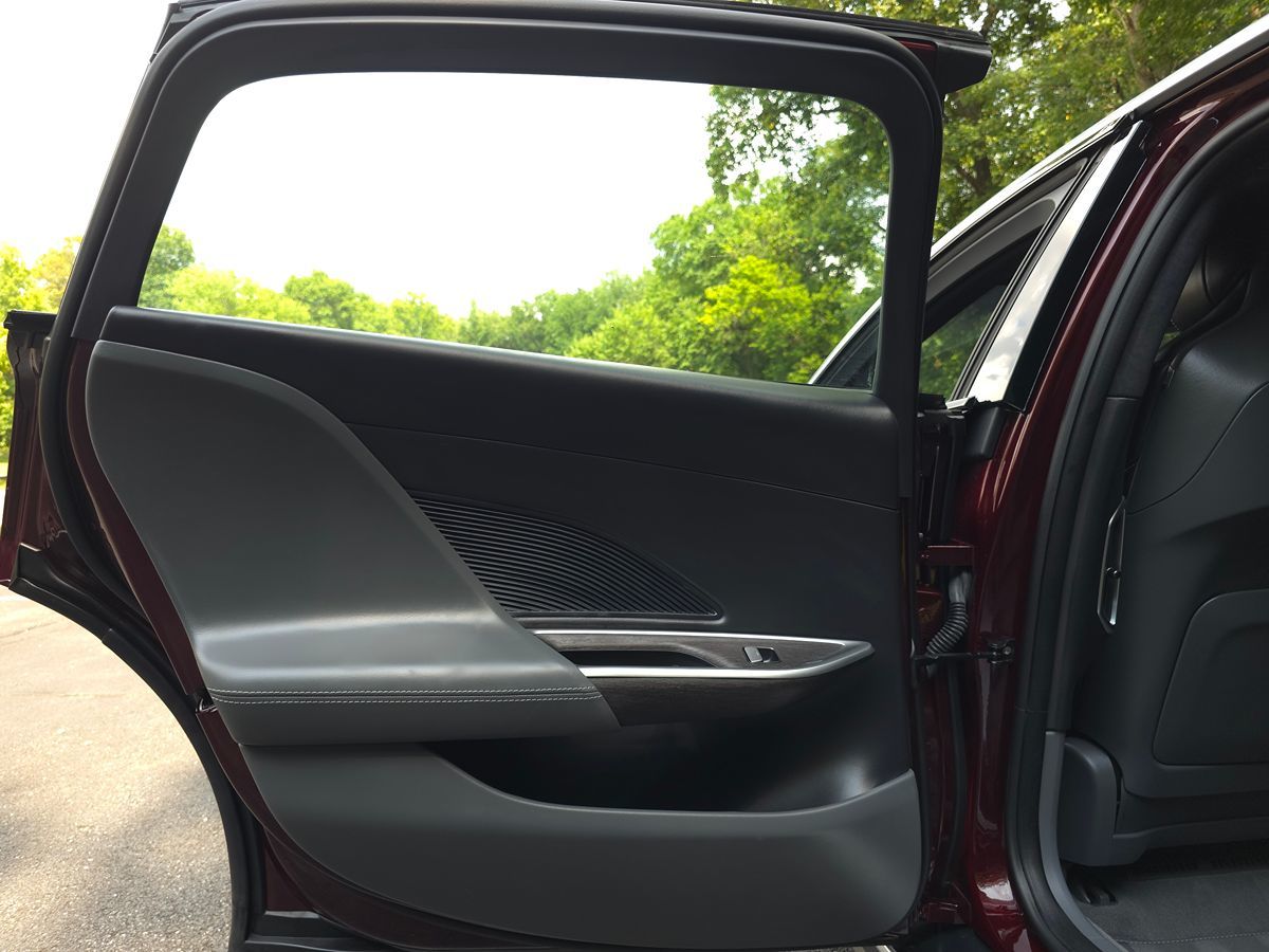 Lucid Air photo 25