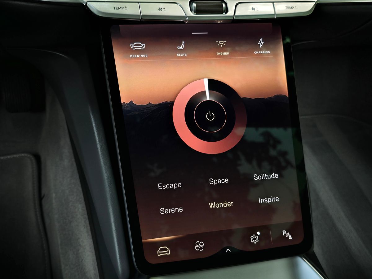Lucid Air photo 42
