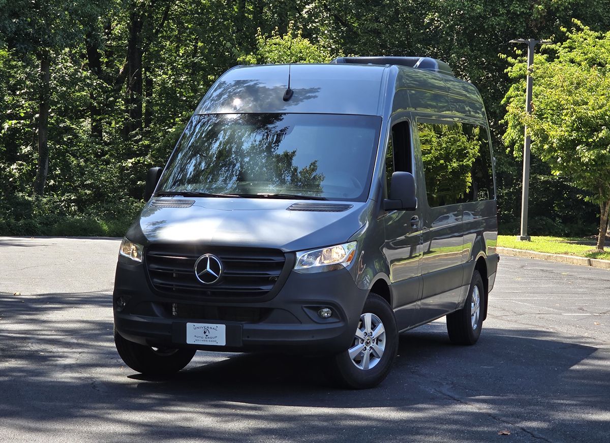 2023 Mercedes-Benz Sprinter Passenger Van 2500 Standard Roof I4 Diesel 144" RWD