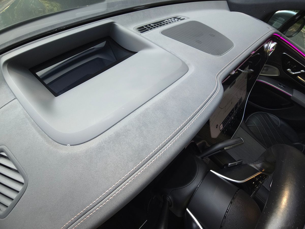 Mercedes-Benz EQS 580 photo 13