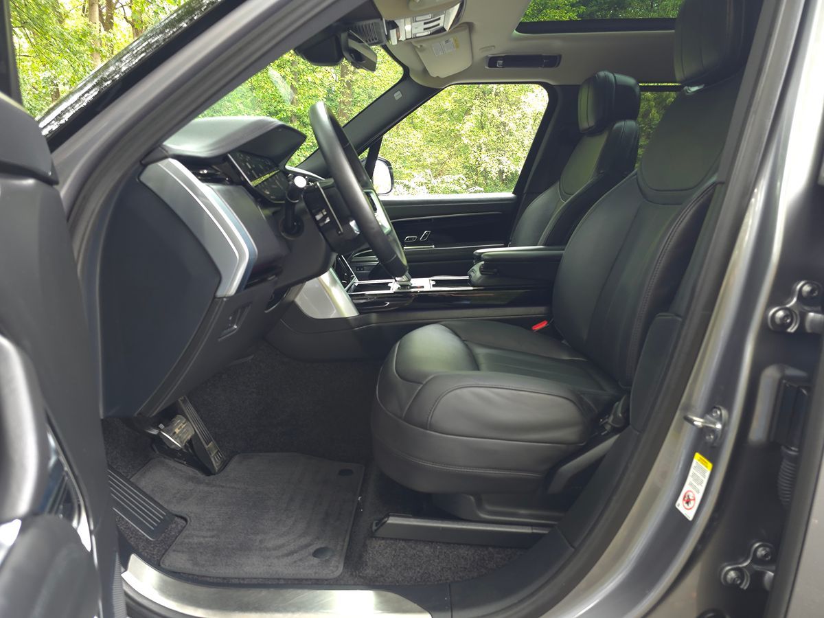 Land Rover Range Rover photo 11