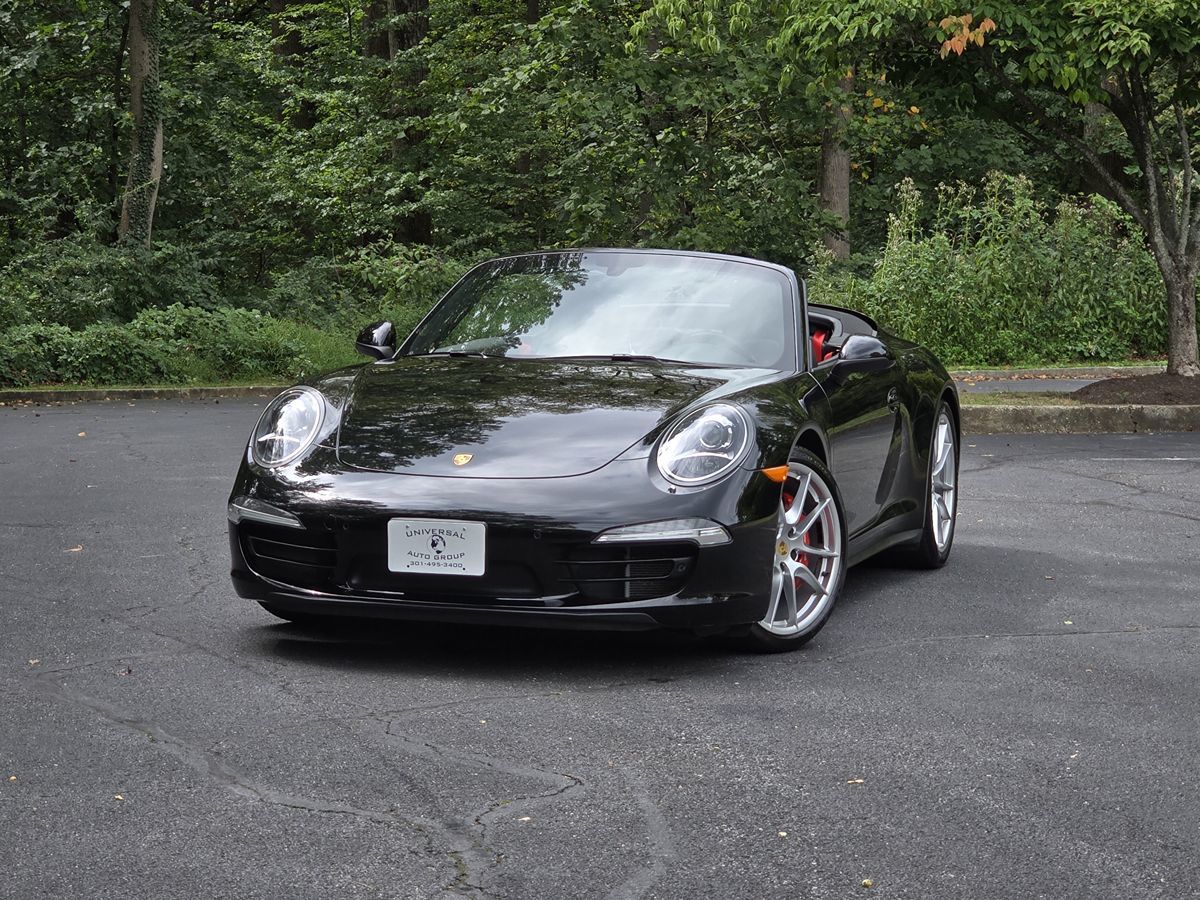 2015 Porsche 911 Carrera 4S