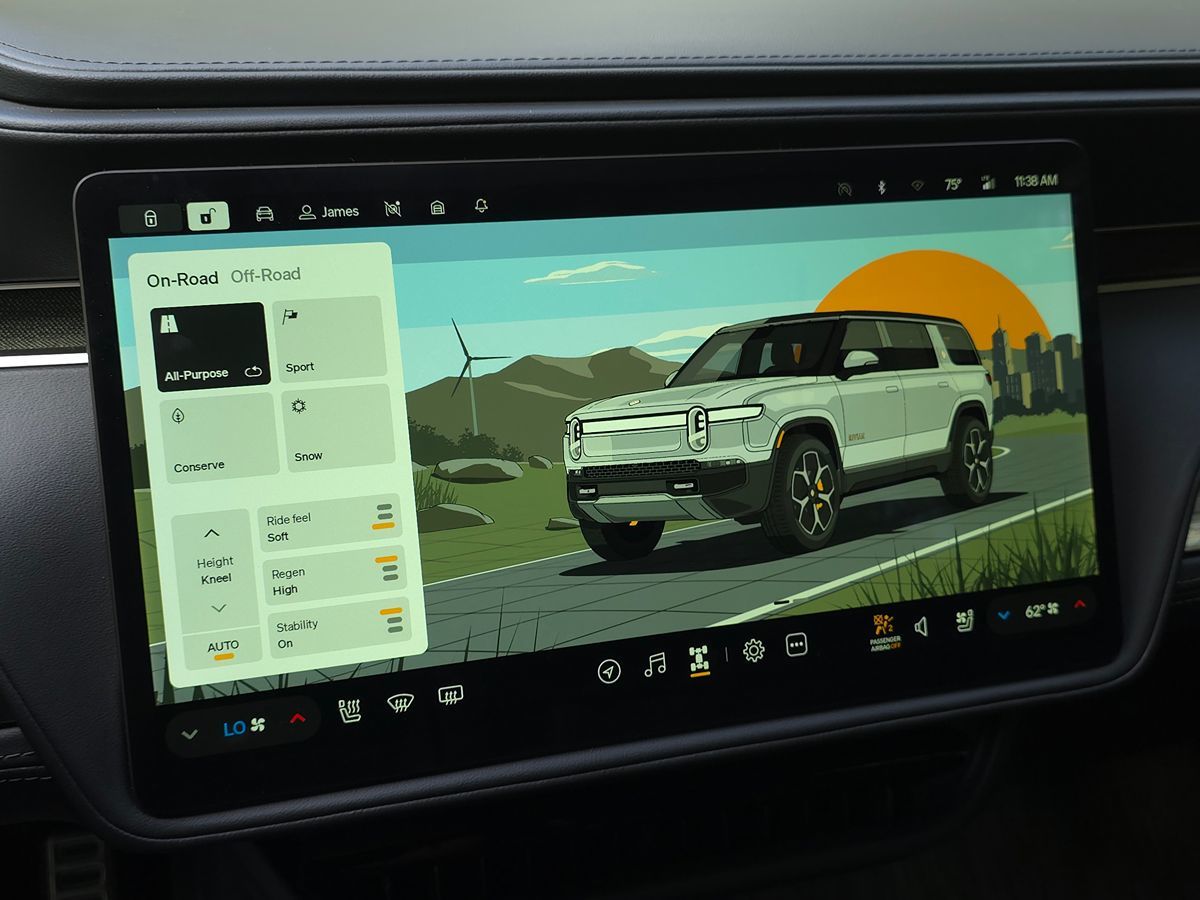 Rivian R1S photo 34