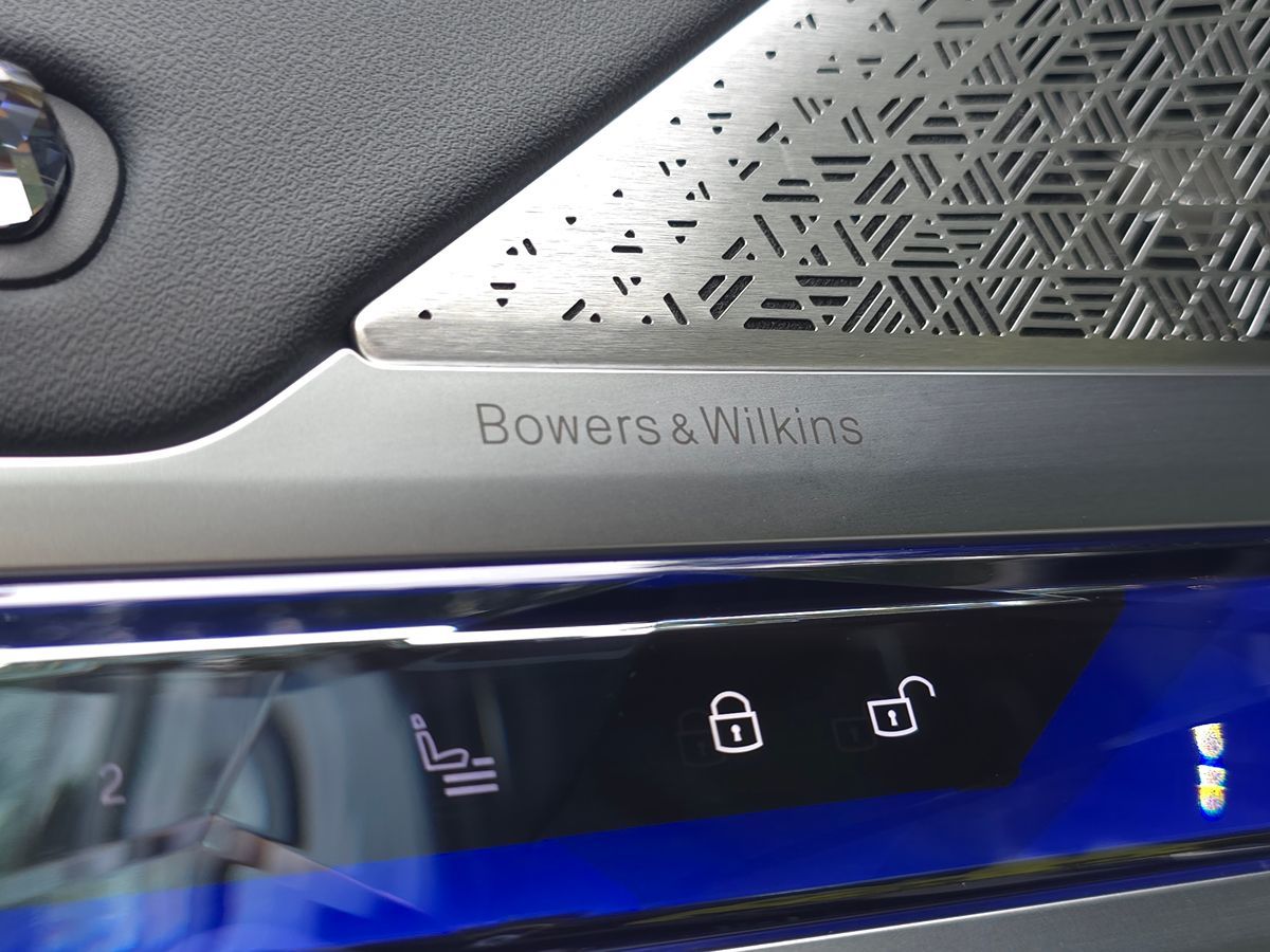 BMW i7 photo 40