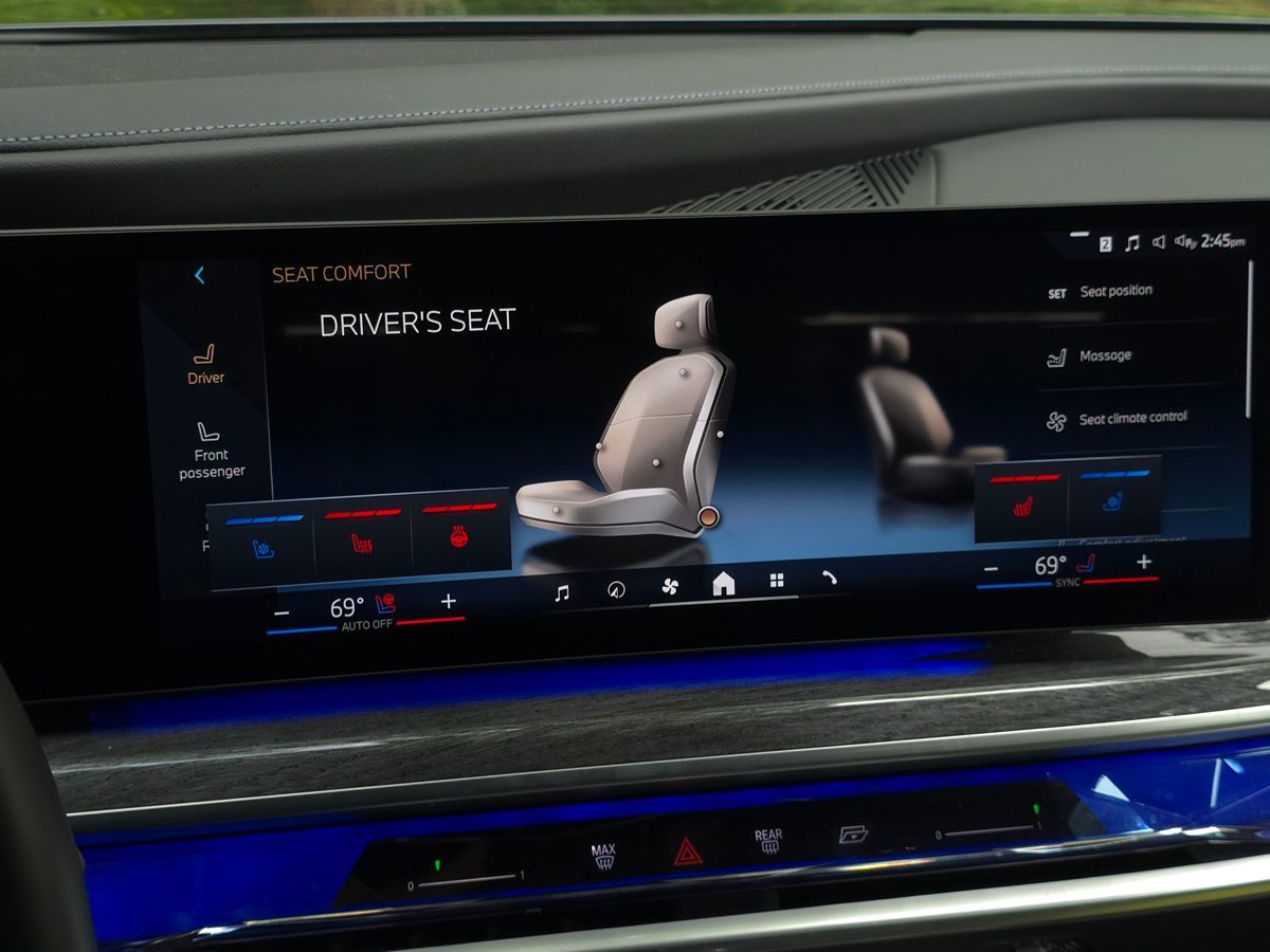 BMW i7 photo 52