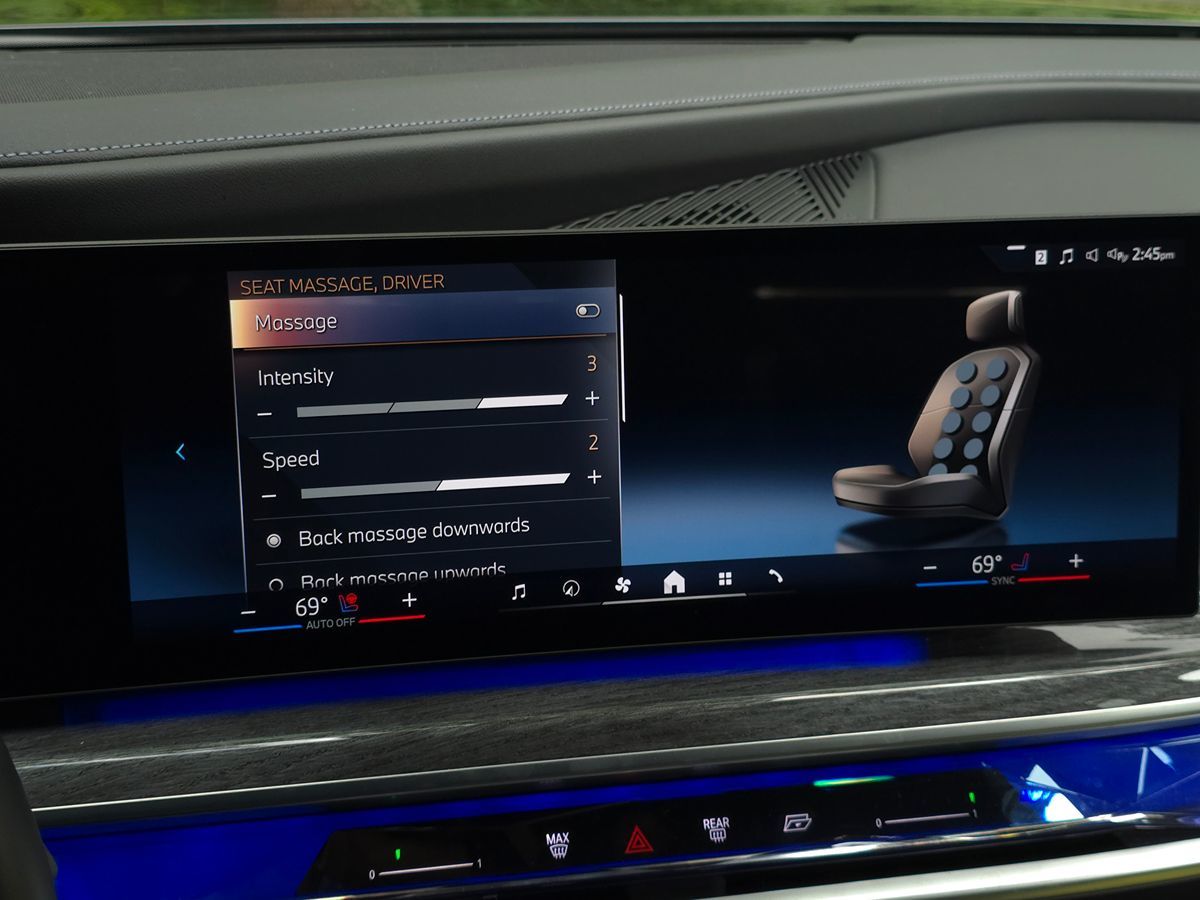 BMW i7 photo 53