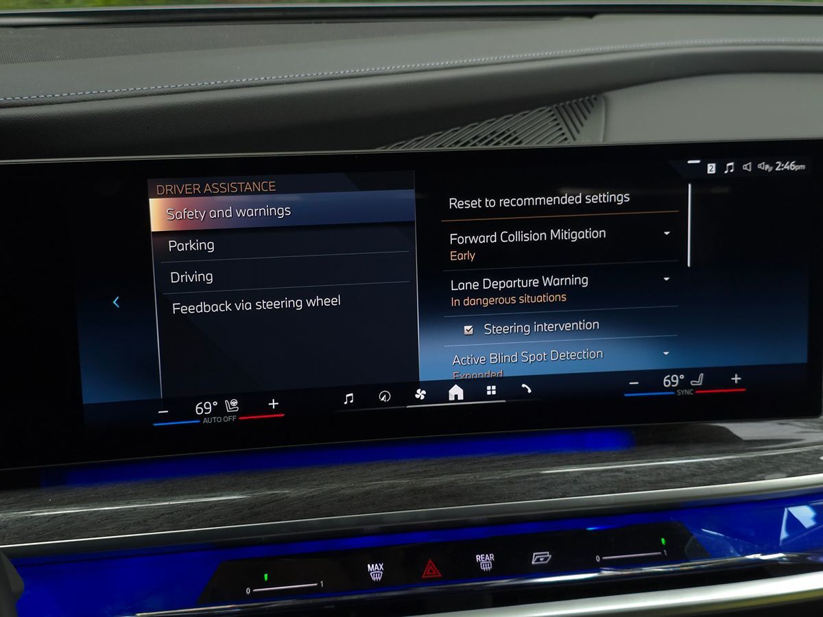 BMW i7 photo 56