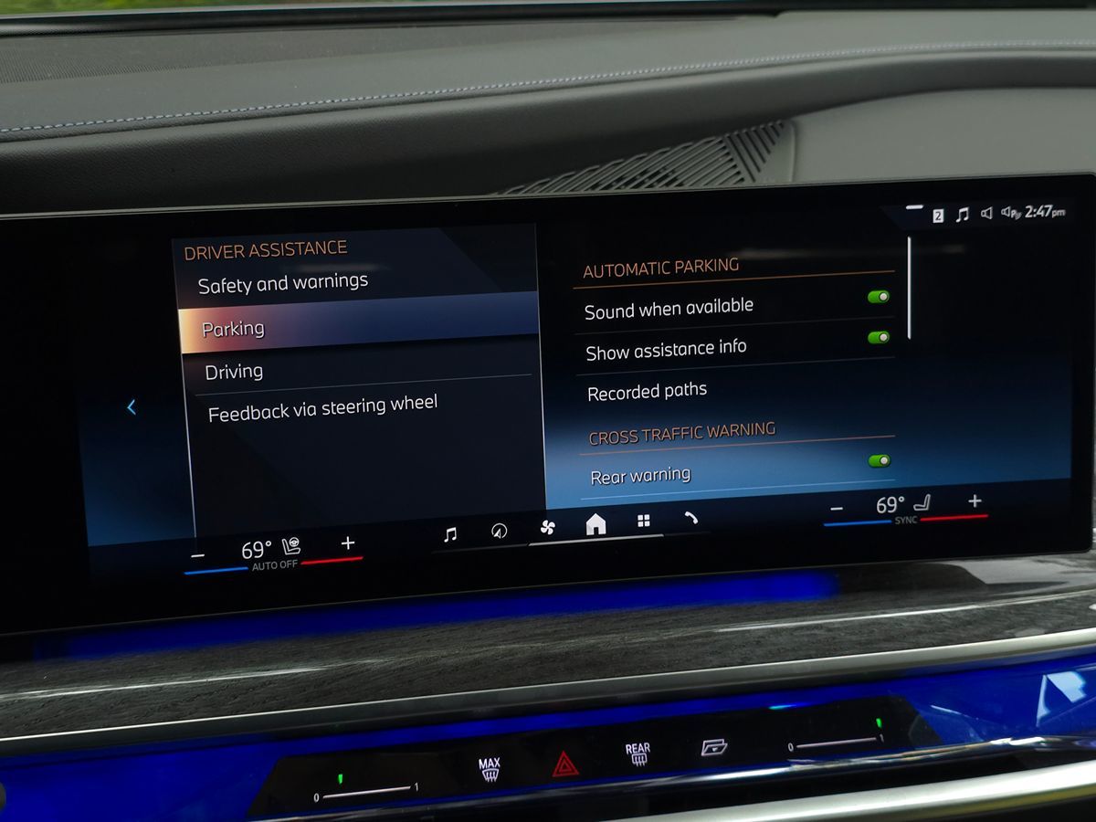 BMW i7 photo 59