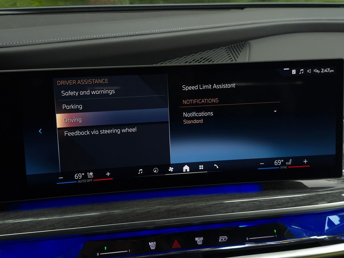 BMW i7 photo 62