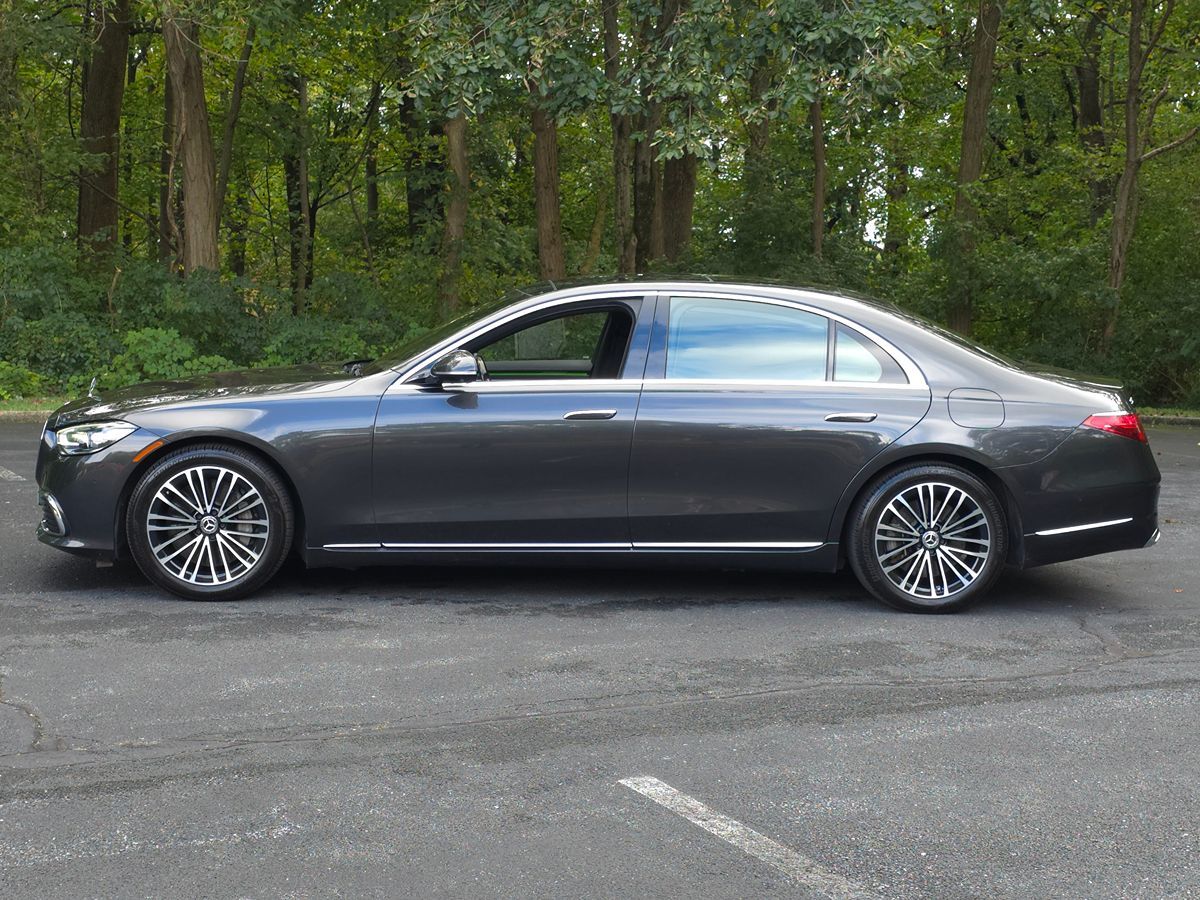 Mercedes-Benz s photo 3