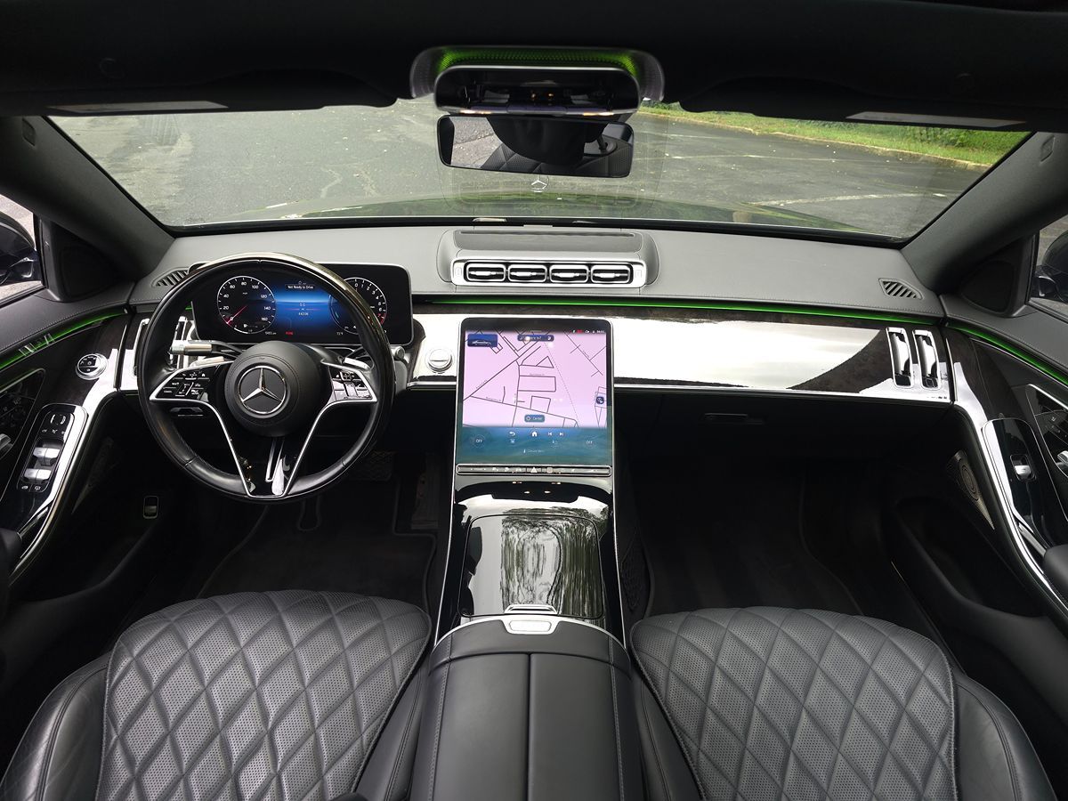 Mercedes-Benz s photo 9