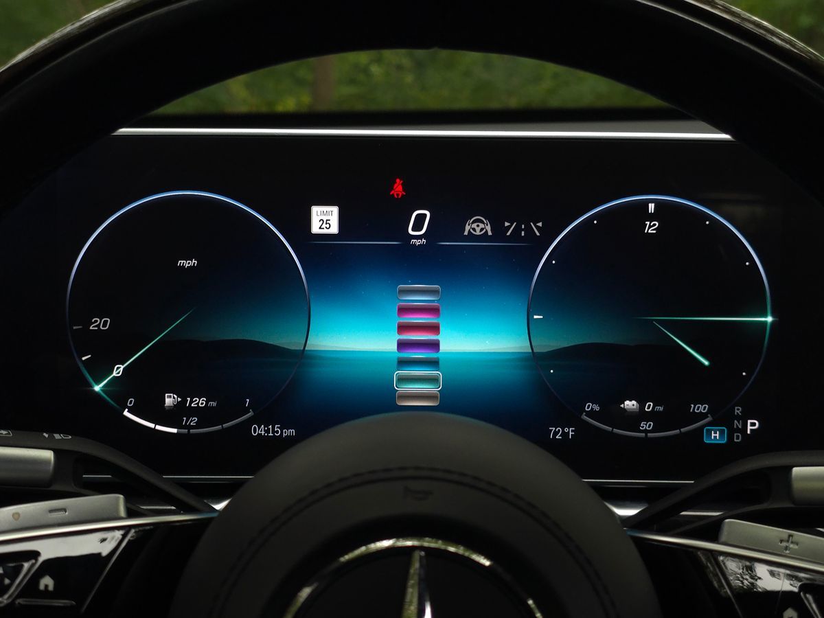 Mercedes-Benz s photo 37