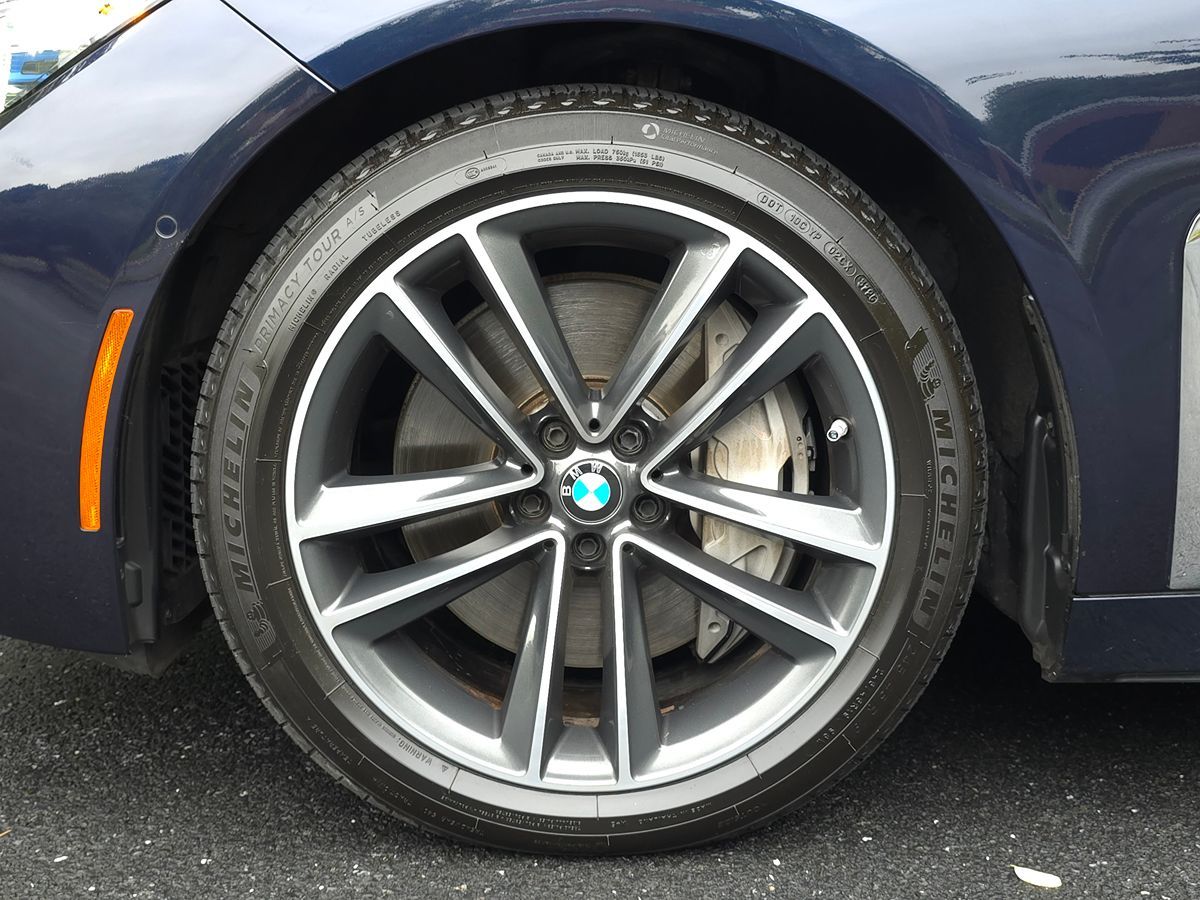 BMW 7 Series photo 69