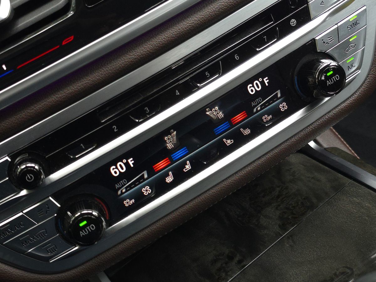 BMW 7 Series photo 62