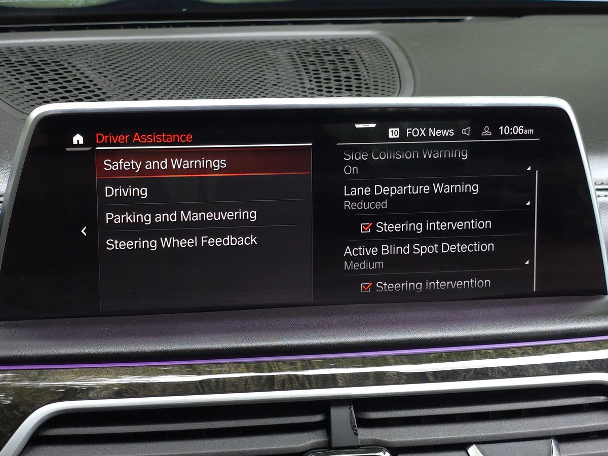 BMW 7 Series photo 50