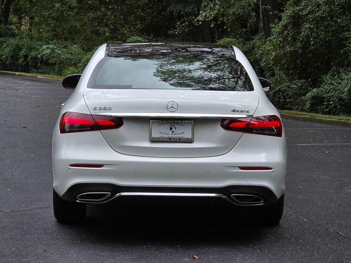 Mercedes-Benz e photo 5