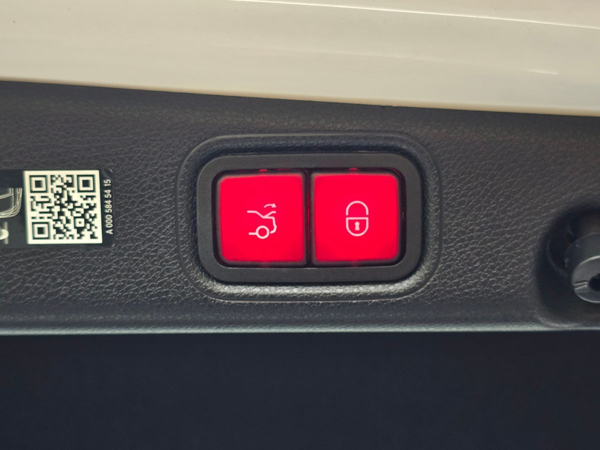 Mercedes-Benz e photo 59
