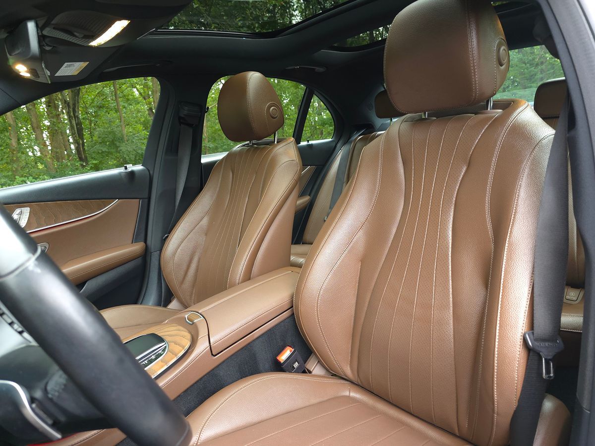 Mercedes-Benz e photo 13