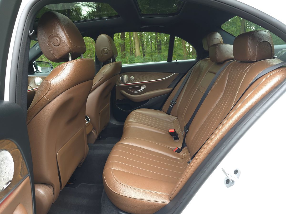Mercedes-Benz e photo 15