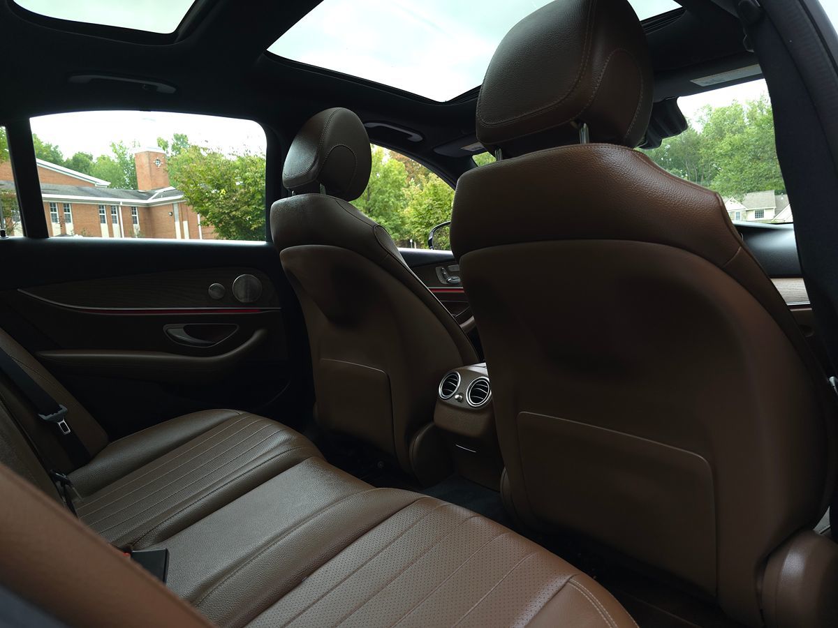 Mercedes-Benz e photo 19