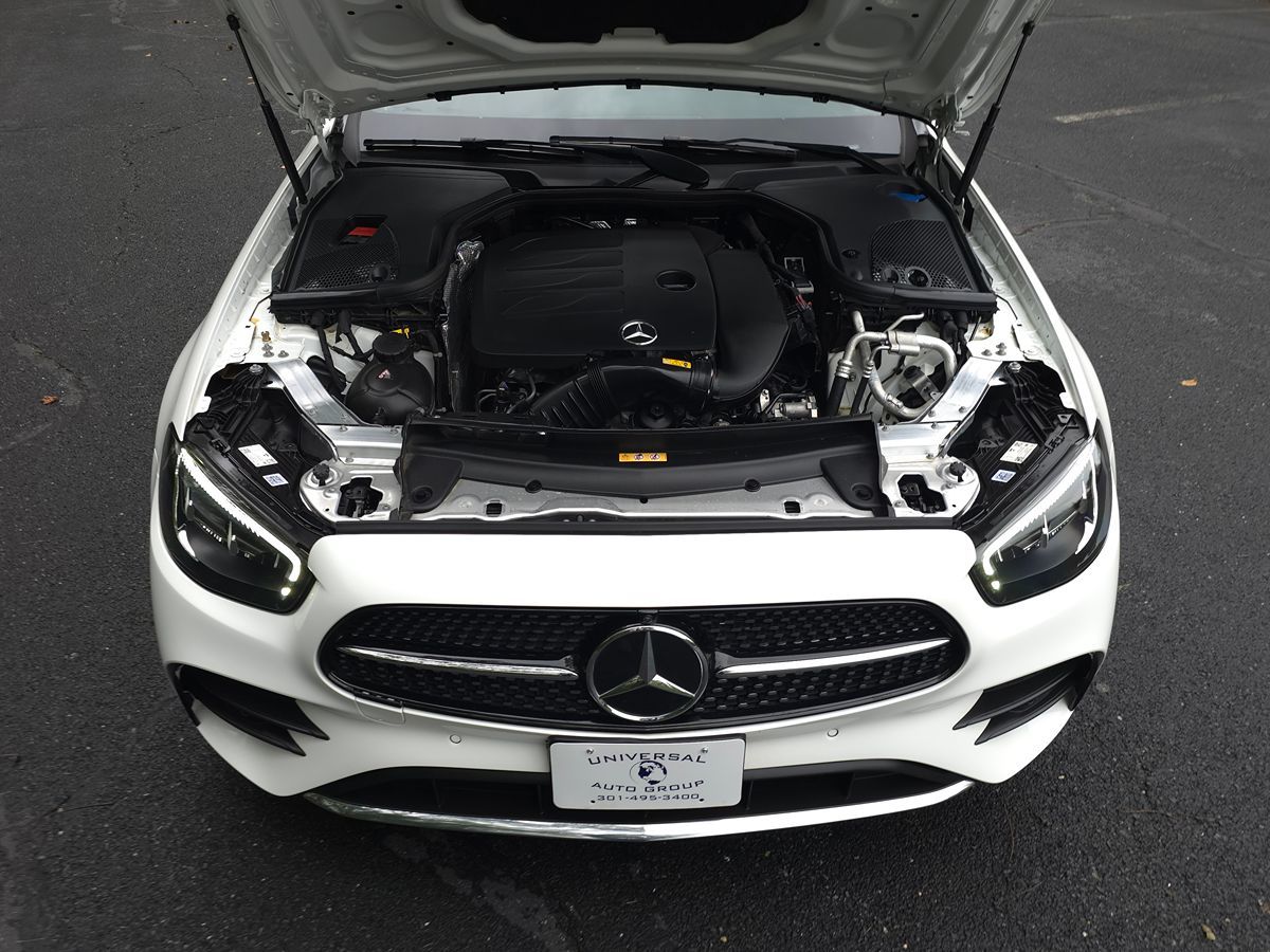 Mercedes-Benz e photo 56
