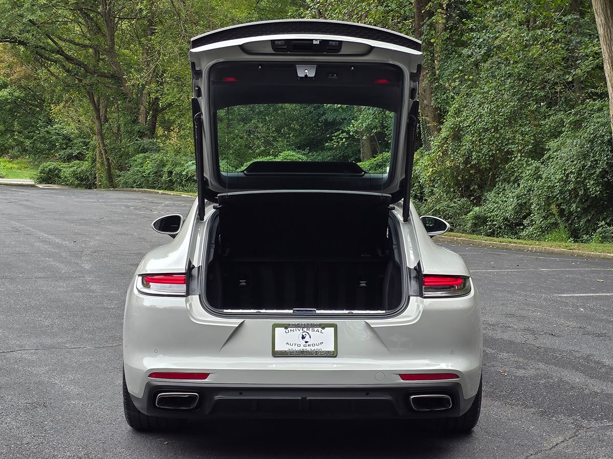 Porsche Panamera photo 64