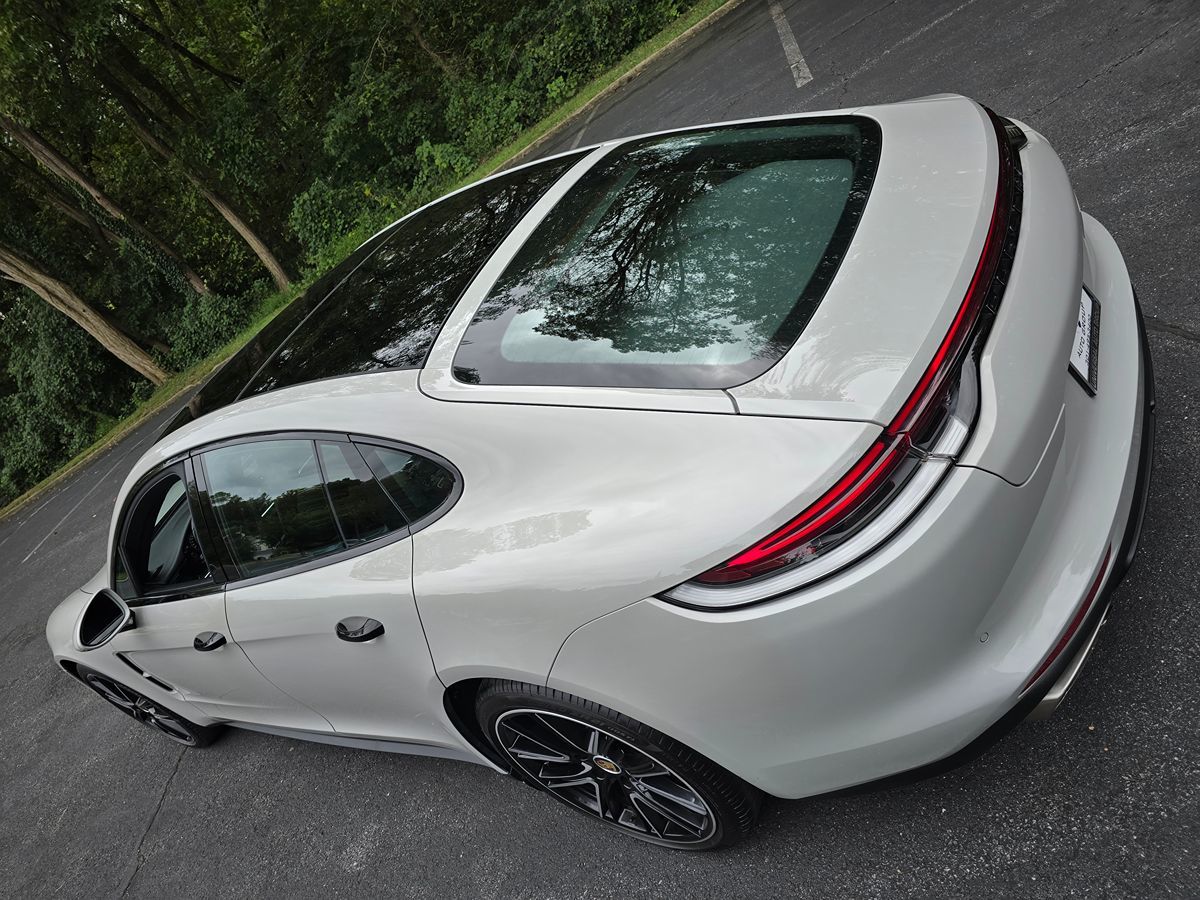 Porsche Panamera photo 69